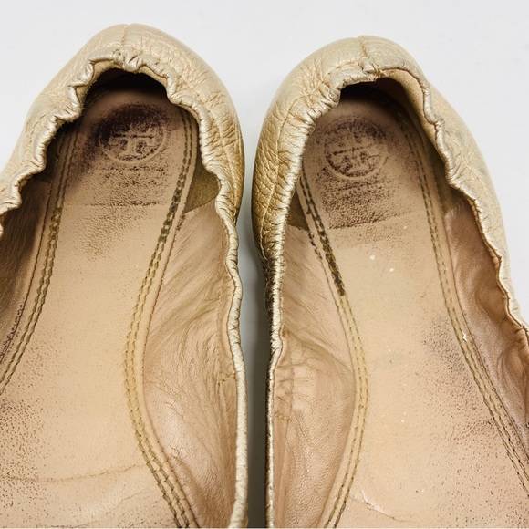 TORY BURCH Melinda Pebbled Leather Ballet Flats - Picture 6 of 9